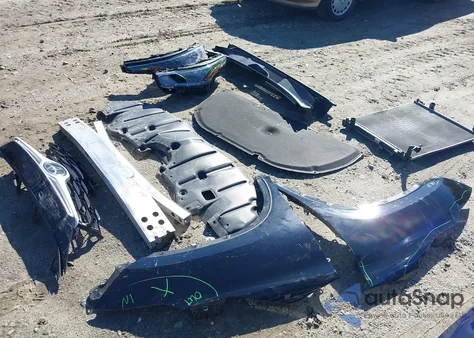 2021 Toyota Highlander Xle from USA, damaged, VIN 5TDGZRBH3MS556690